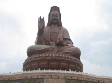 《木兰诗篇》走进梦想课堂 雷佳敲响盲童心灵之窗:ag亚娱官网(图2) AG亚娱集团官方