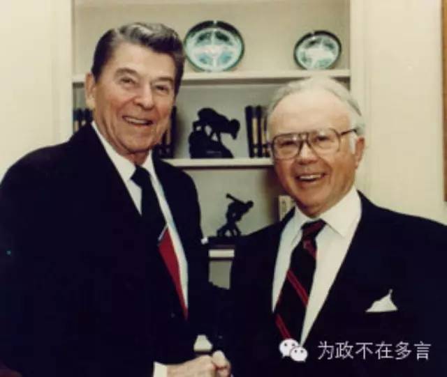 AG亚娱集团-朱星杰南京场演唱会高水准谢幕 复古舞台美感十足(图2) ag亚娱官网