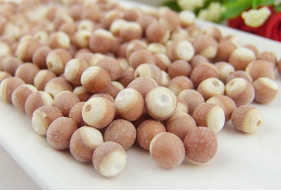 黄心红薯多少钱一斤?黄心红薯和白心红薯的区别|AG亚娱集团(图2) AG亚娱集团官方