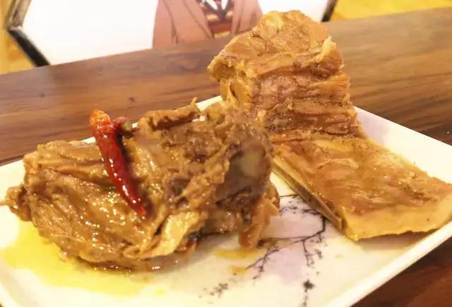 大师之家——KarlLagerfeld的别墅设计_AG亚娱集团(图1) ag亚娱官网